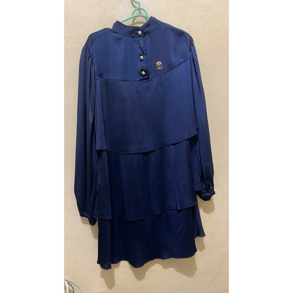 PRELOVED BLOUSE SHELLASAUKIA