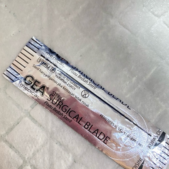 GEA Surgical Blade