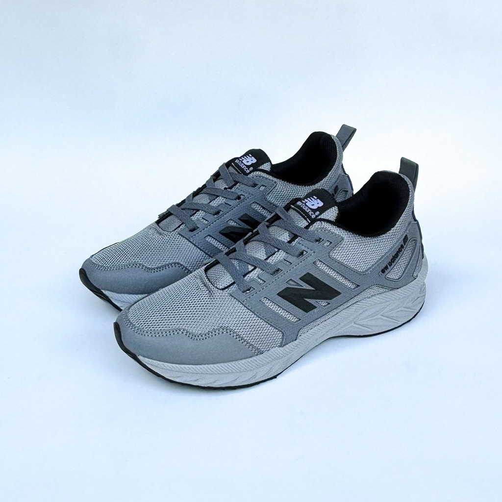 Sepatu Trail Run Snekares Pria Wanita Outdoor BNIB