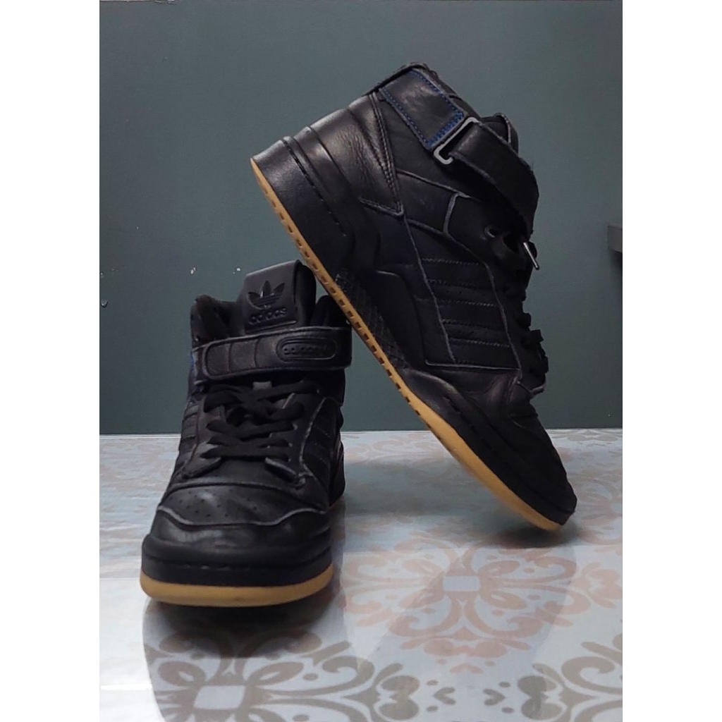 Adi Forum Mid Leather Sneakers