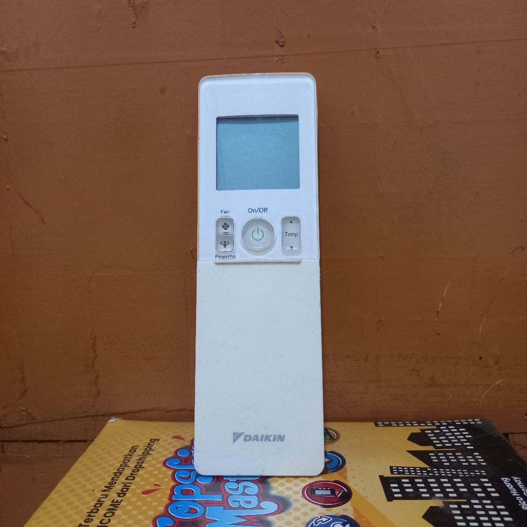 REMOTE AC DAIKIN SERI ARC466A15 ORIGINAL