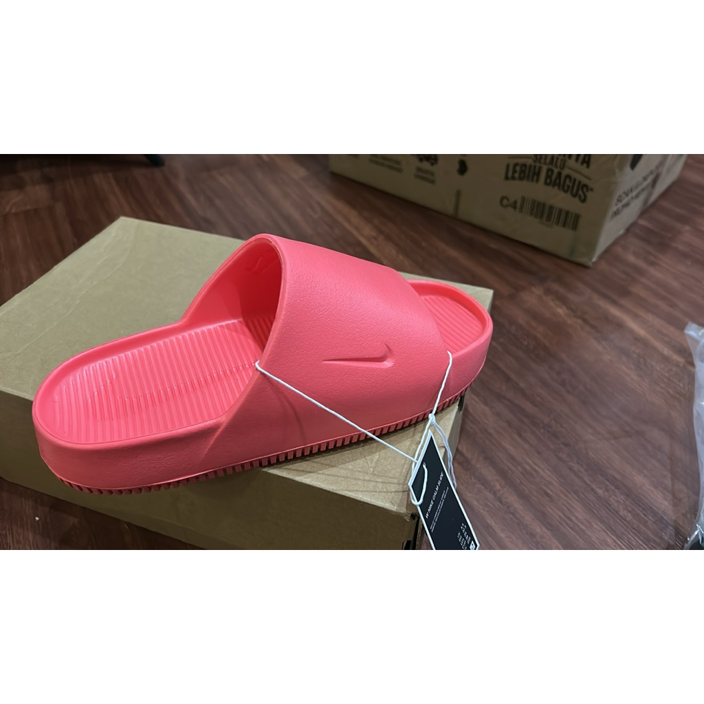 Nike Sandal Wanita Calm