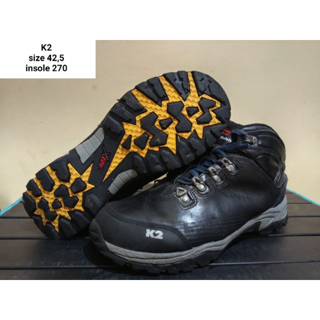 sepatu outdoor k2