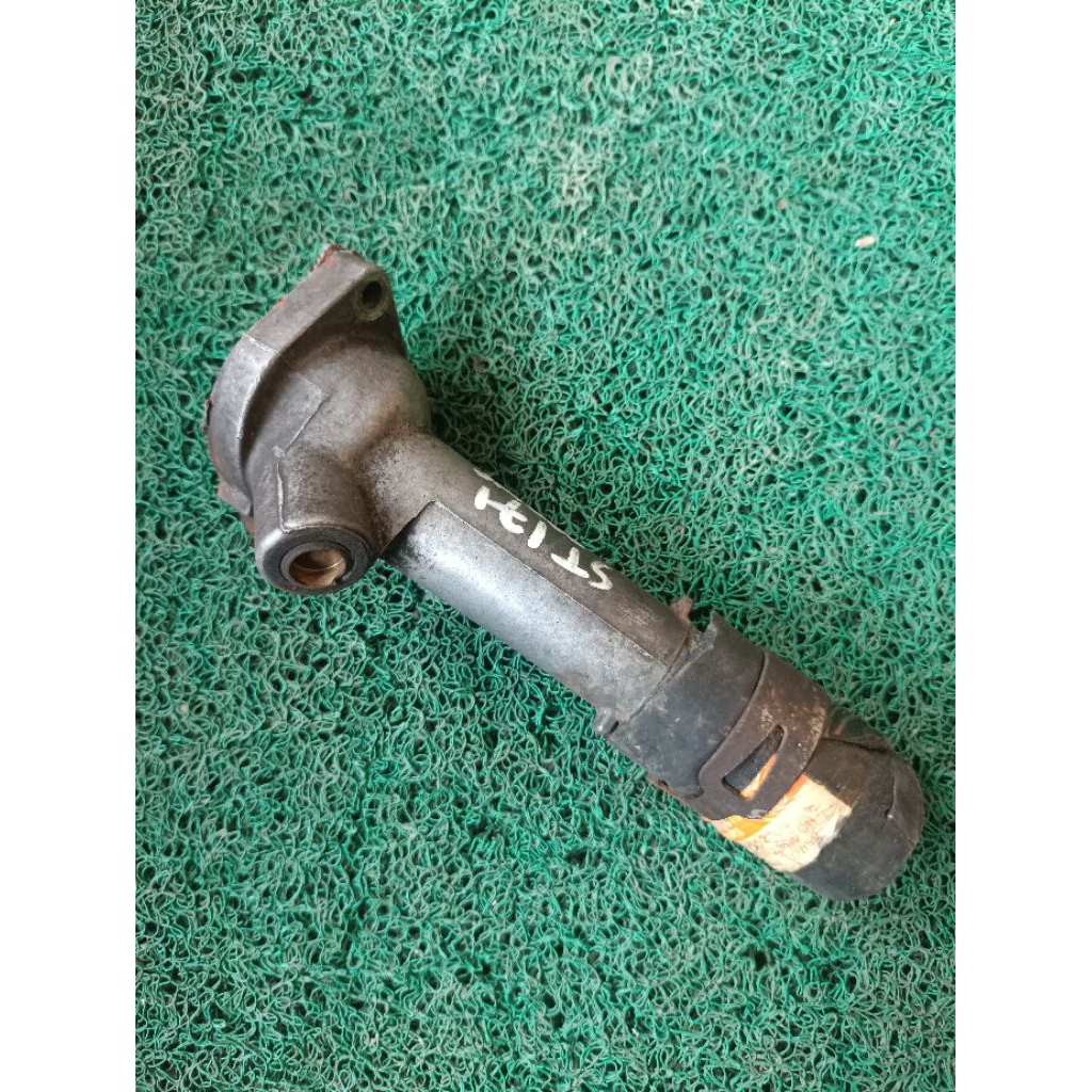 Water Outlet Toyota Corona Exsalon ST171