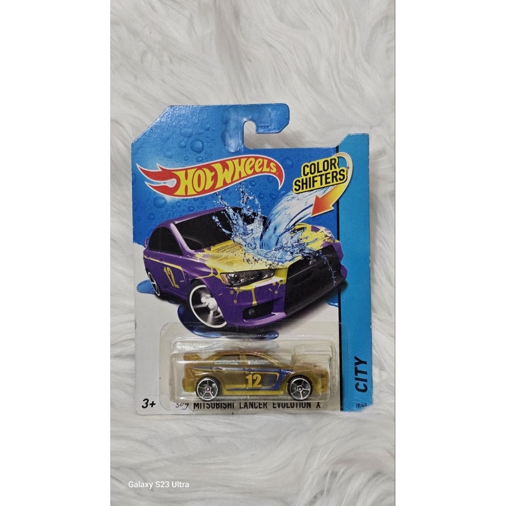 Hot Wheels MITSUBISHI LANCER EVOLUTION
