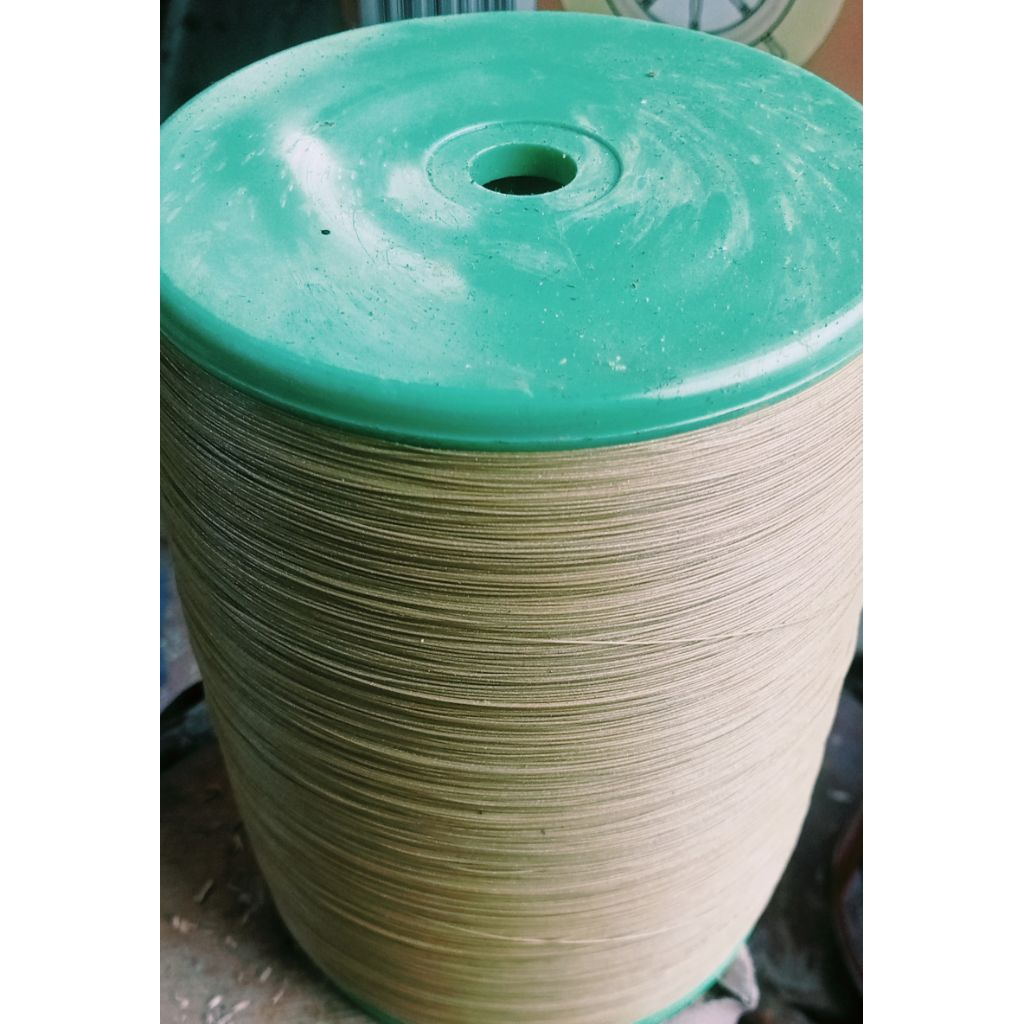 gelasan N66 bobin hijau 021,6000 yard asli garut