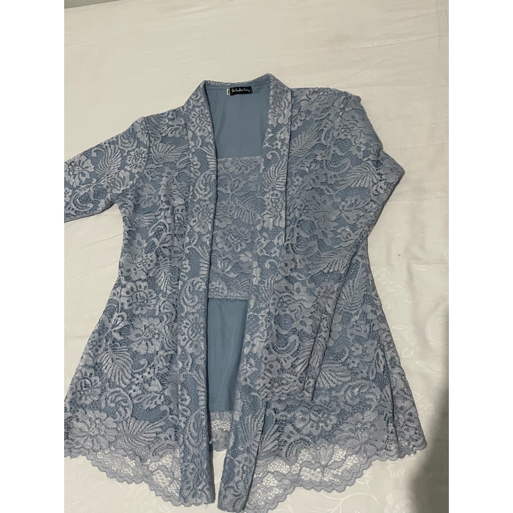 Kebaya Brokat Kutubaru | Atasan Kebaya Brokat | Kebaya Kutubaru Denim | Kebaya Bali