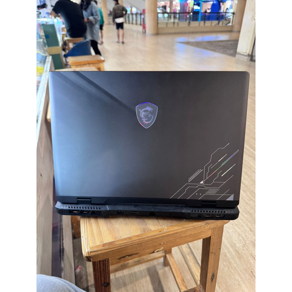 Laptop Gaming MSI Crosshair 16 HX D14VFKG RTX4060 Core i7-14700HX.
