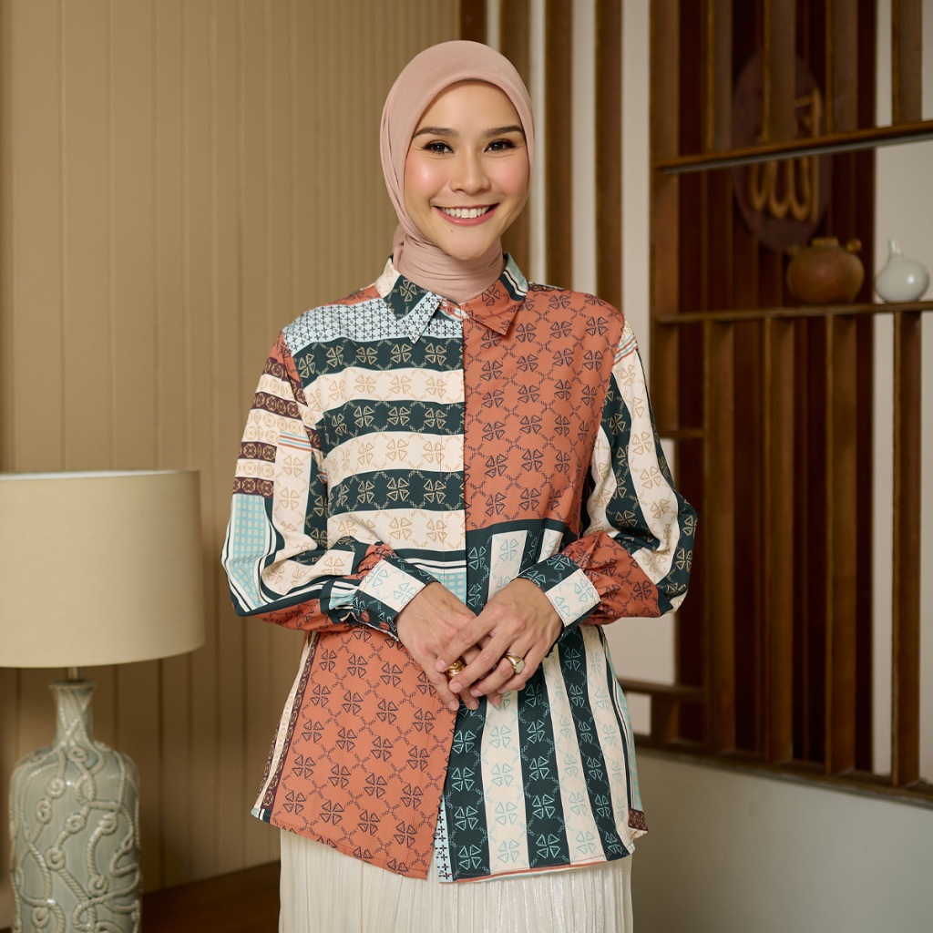 [Best Seller] ZM Zaskia Mecca - Mitya Blouse Muslim Wanita - Edisi Monogram