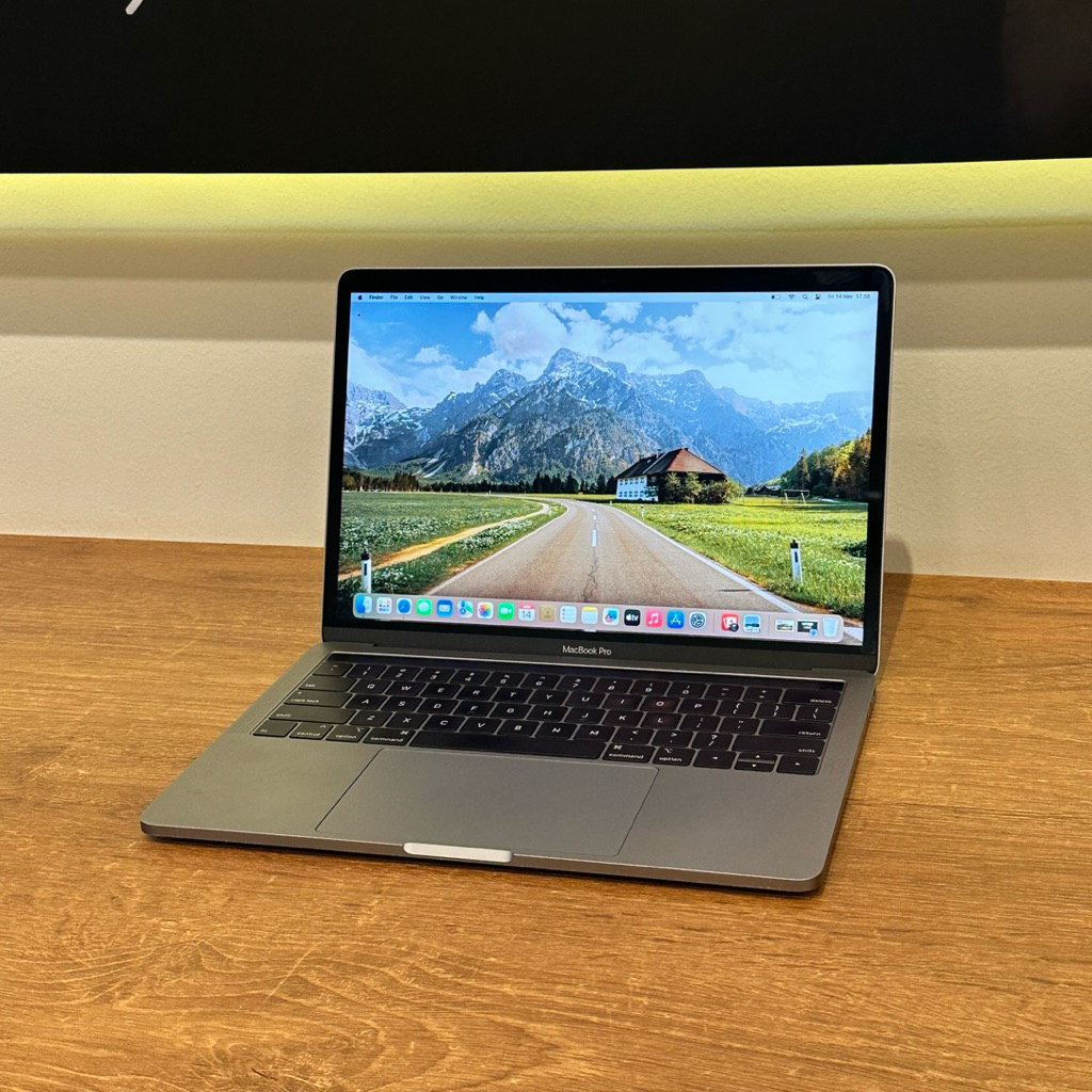 MacBook Pro i7 2019 13 inch | RAM 16 GB | SSD 1 TB | second