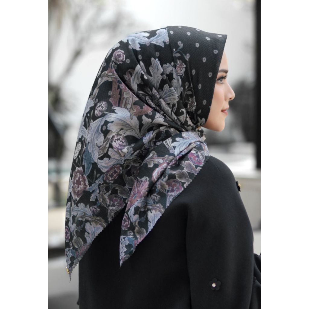 AS IS BUTTONSCARVES BS ROYALE SERIES BLACK GREY