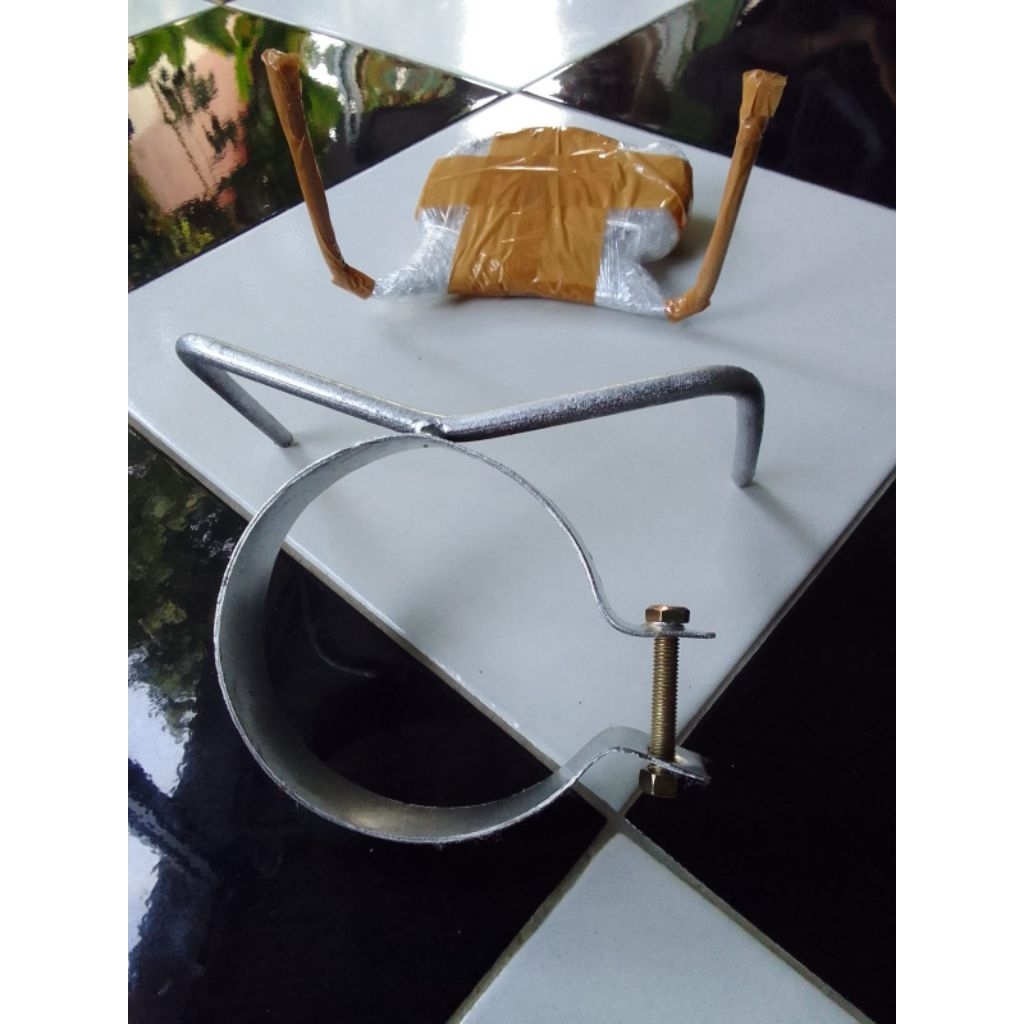 brecket gantungan knalpot racing mobil jazz gd3 klem gantungan knalpot mobil jazz idsi