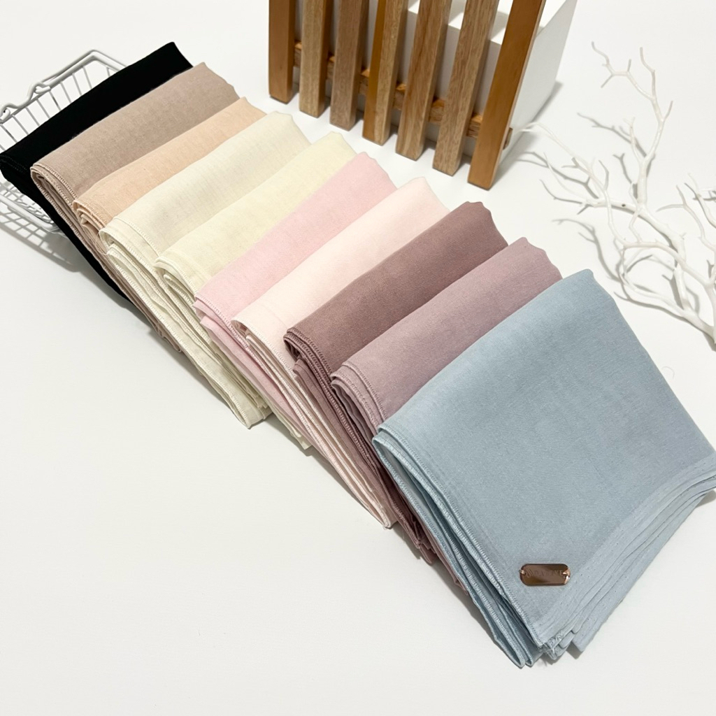 [PAKET USAHA] HIJAB SEGI EMPAT PARIS CLASSIC DABEYE