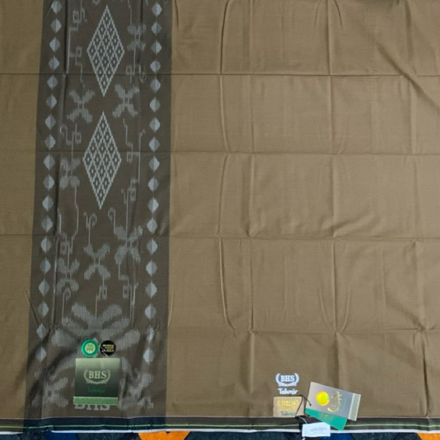 Sarung BHS Cosmo Gold Takmir K26 PPF Cokelat Bosok