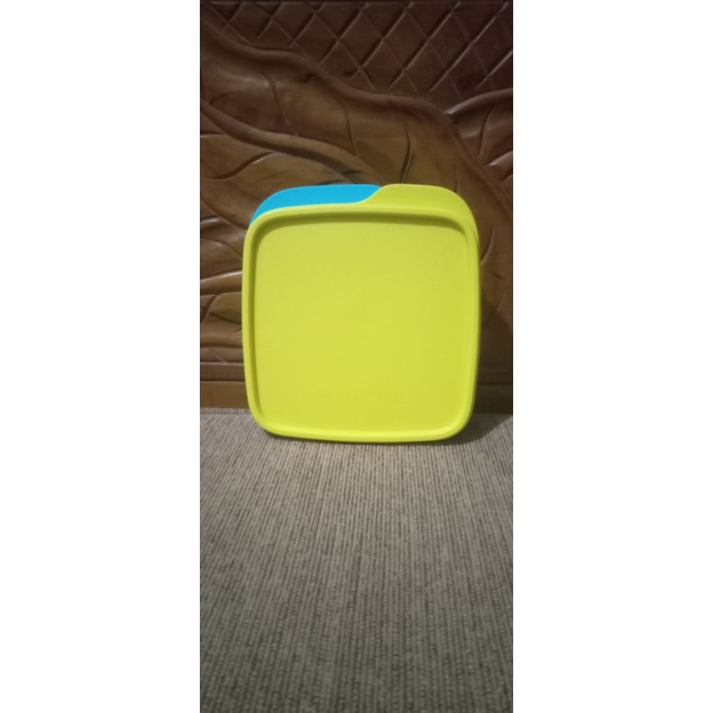 Lolly tup Tupperware