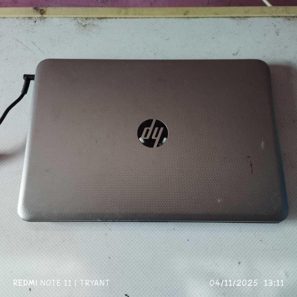 Mainboard dan casing HP 14 ac