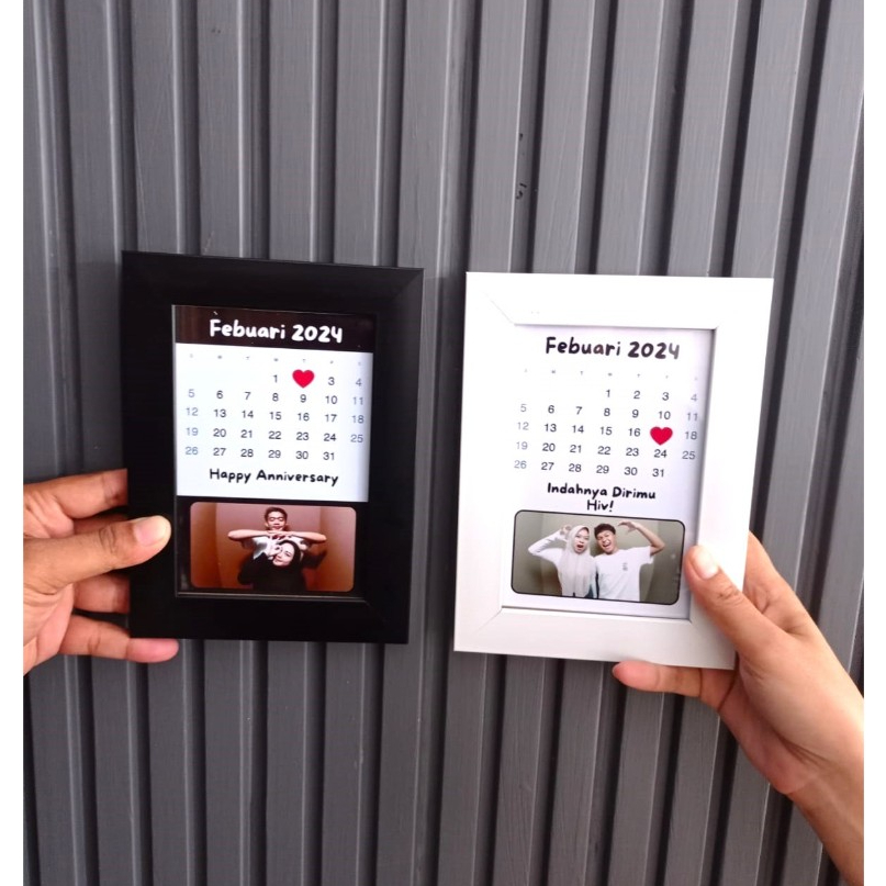 Bingkai Foto 4R Custom Foto + Kalender / Custom Tanggal Jadian