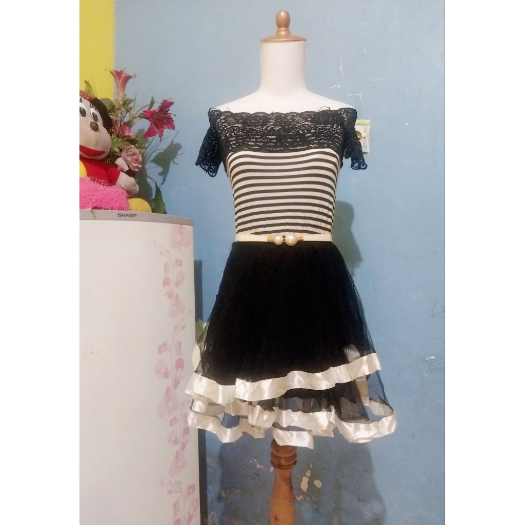Dress singer/nyanyi/party preloved