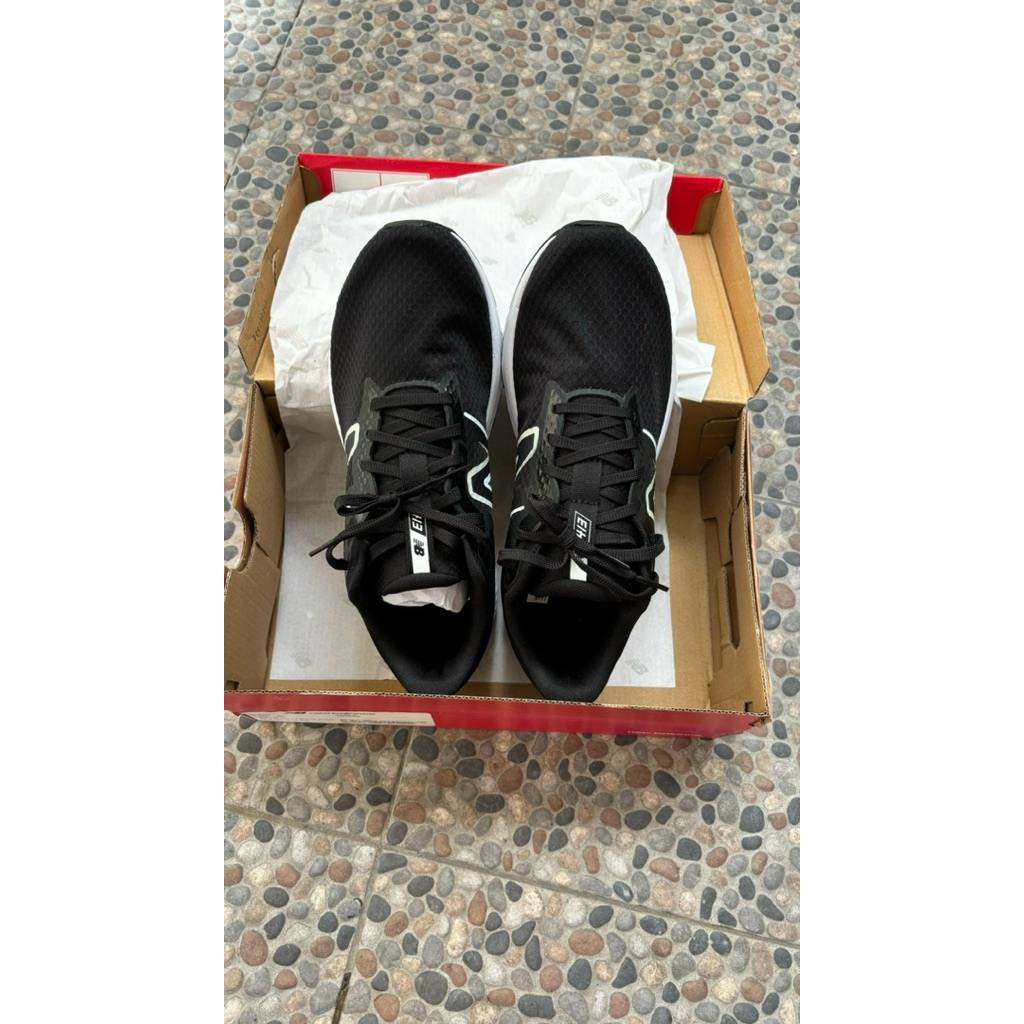 [NEW] New Balance Running Shoes