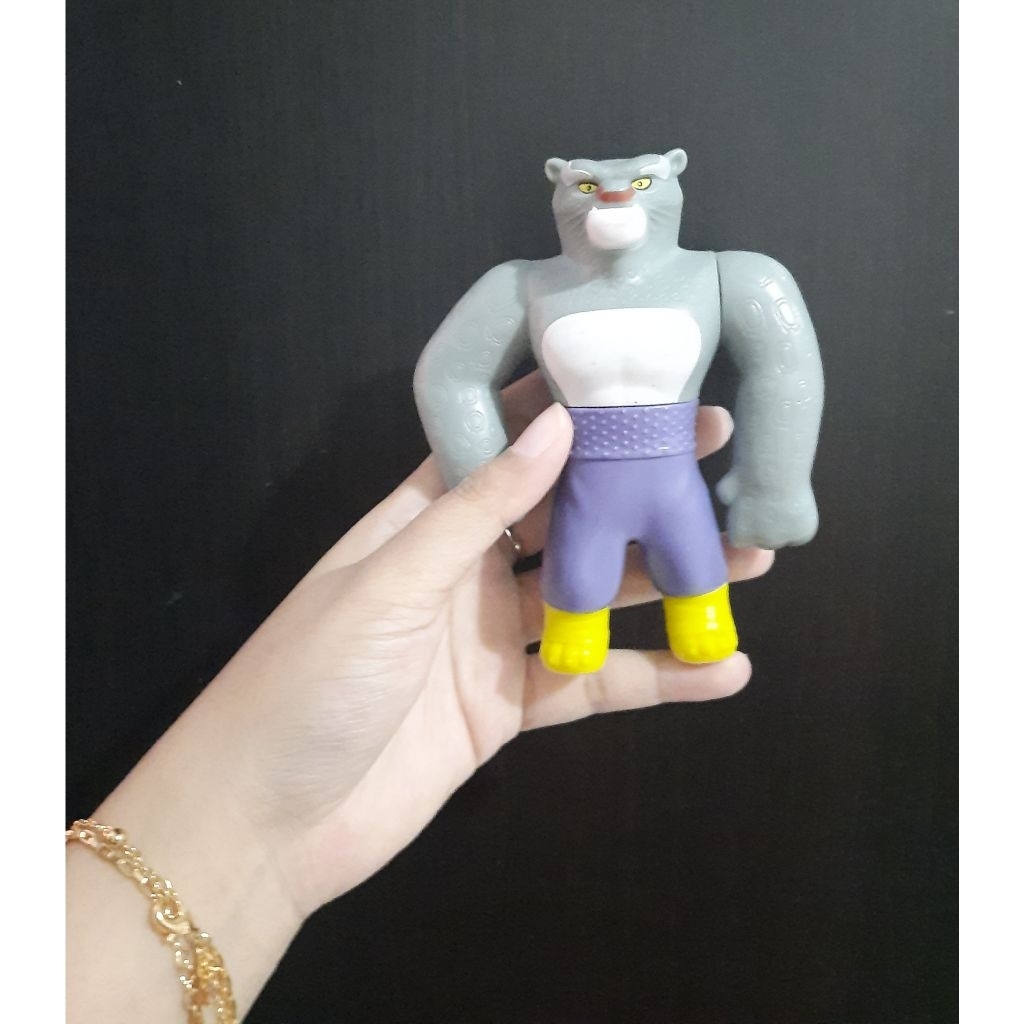 Figure action kungfu panda,rilakkuma,doraemon awan mainan happy meal Mcd