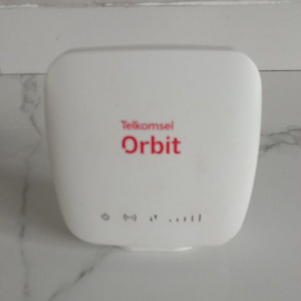 Modem dan router SIM card 4G Advan