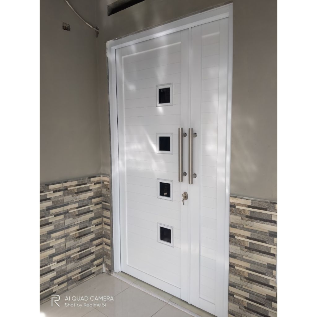 Pintu Utama Aluminium minimalis