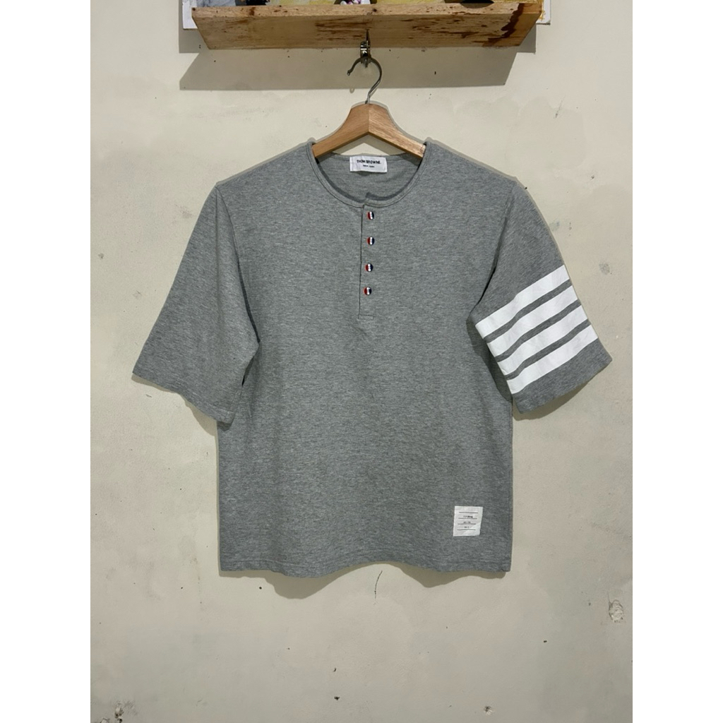 THOM BROWNE T-shirt