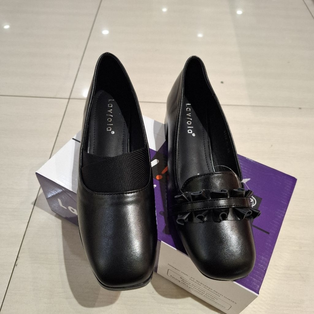 Sepatu Loafer Wanita Brand LAVIOLA ORI