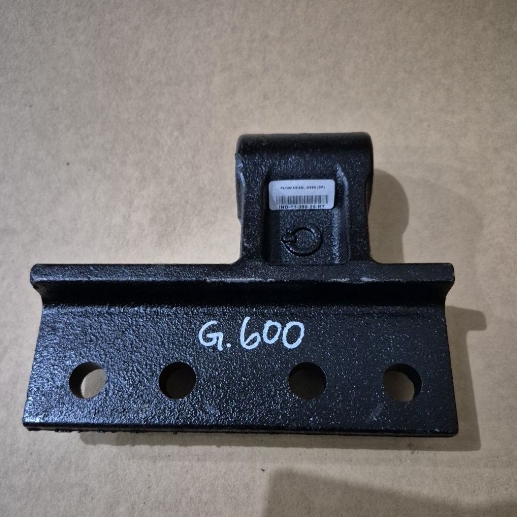 PLOW HEAD KEPALA SINGKAL SAMBUNGAN PACUL TRAKTOR QUICK G600 TRAKTOR WARNA PINK