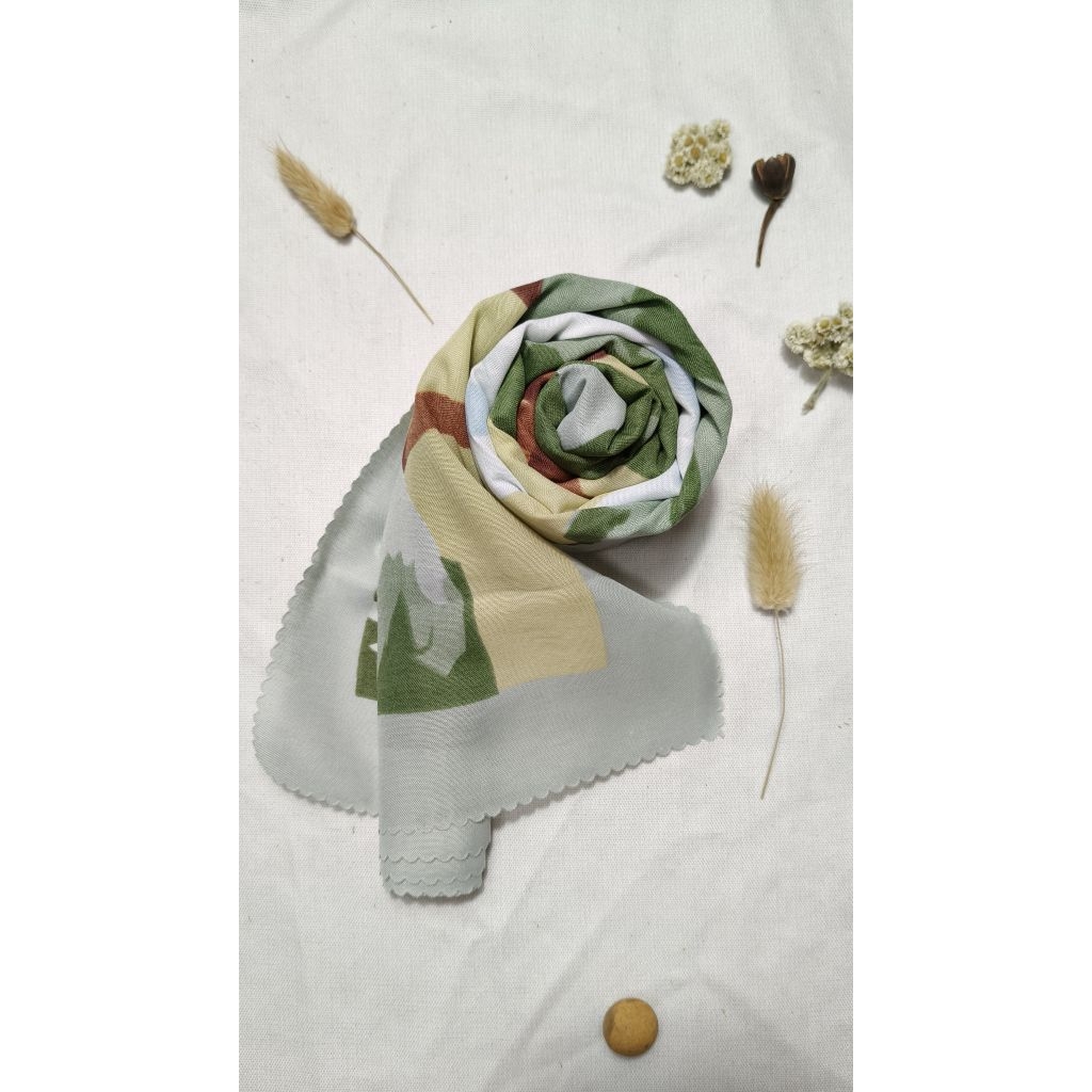 Hijab segiempat Voal Motif Hijau mix abu