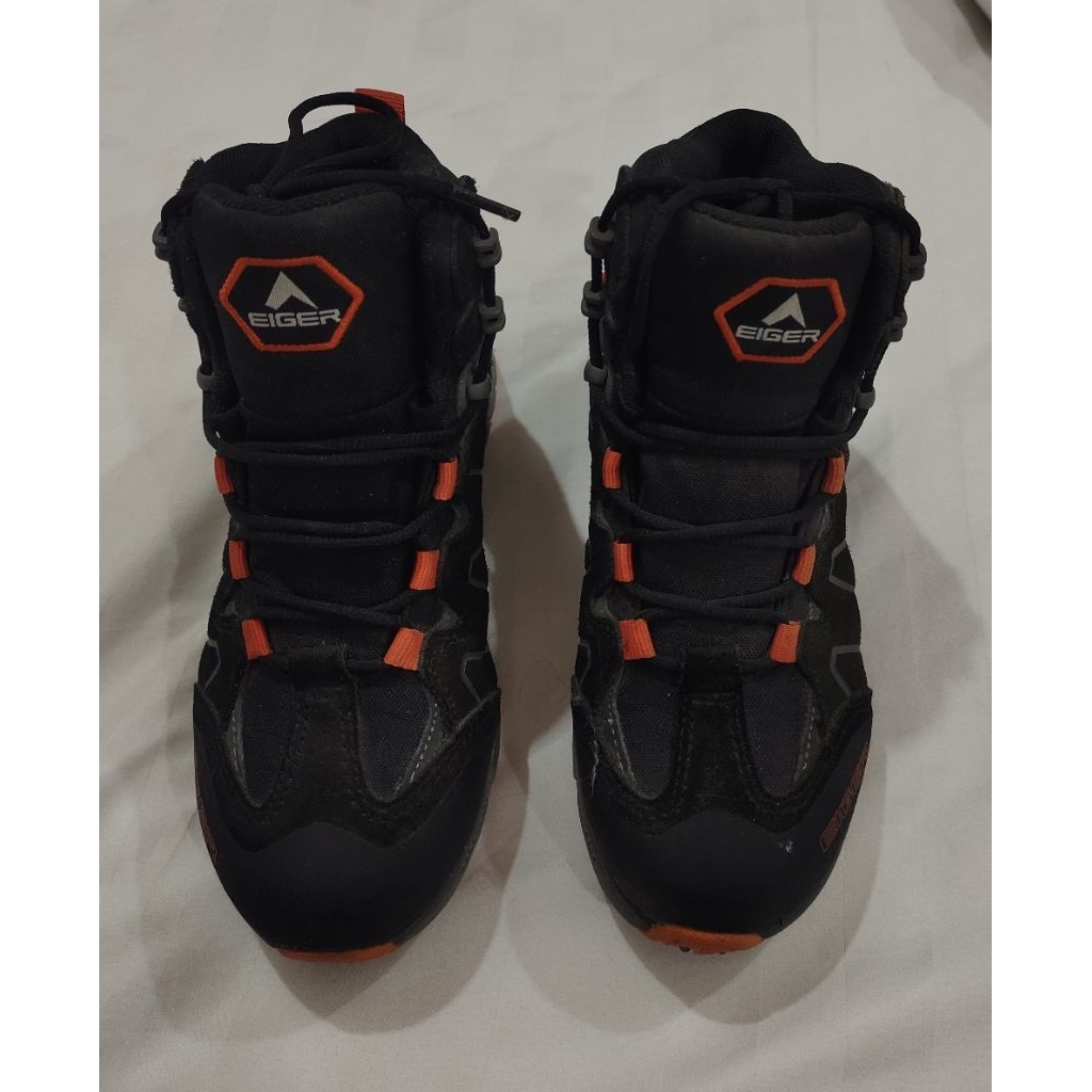 sepatu anak Eiger size 34