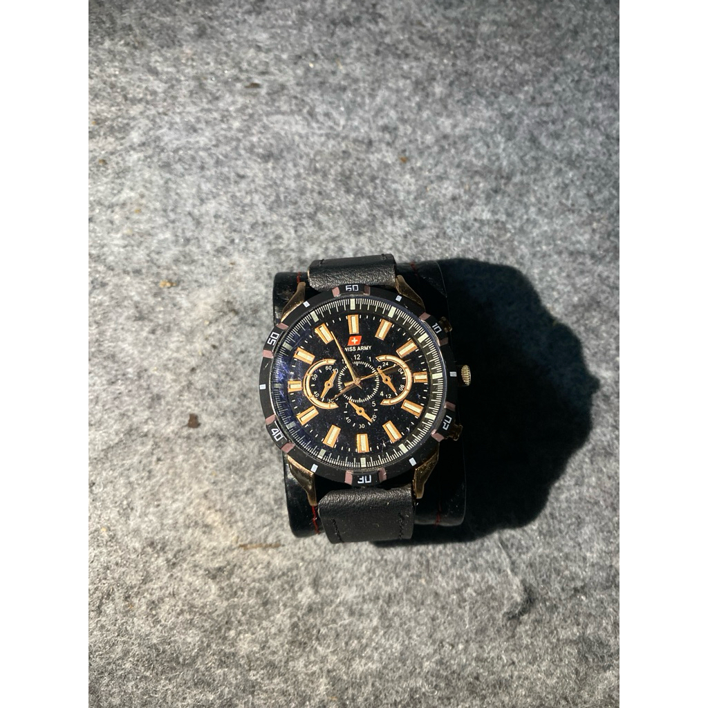 Jam Tangan Stainless Steel back