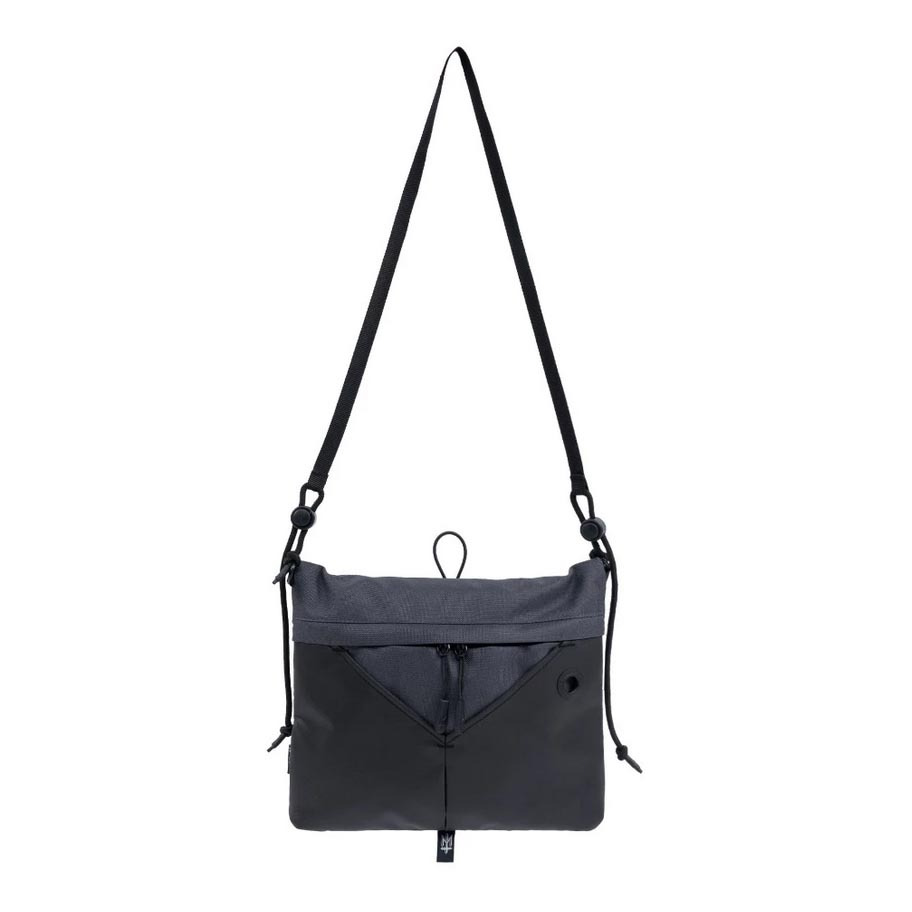 MATERNAL DISASTER - BAGS - NOMOV