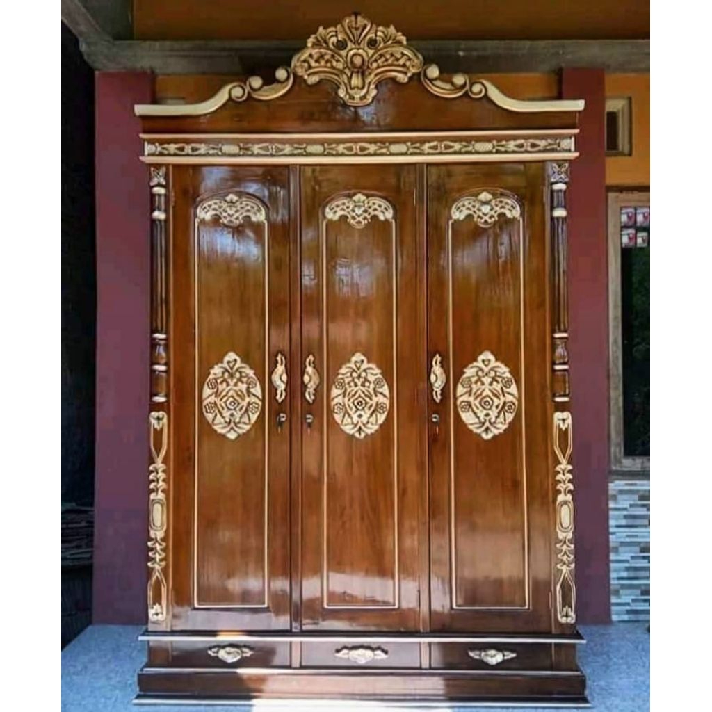 almari pakaian kayu jati/almari pakaian pintu 3 jati solid/almari jati ukir jepara