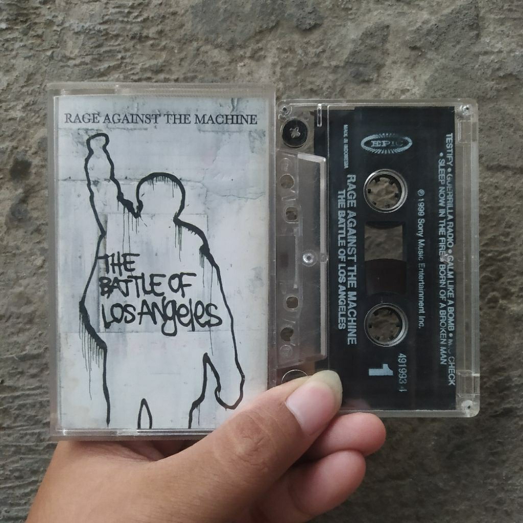 Kaset Pita Rage Against The Machine (RATM) - The Battle Of Los Angeles