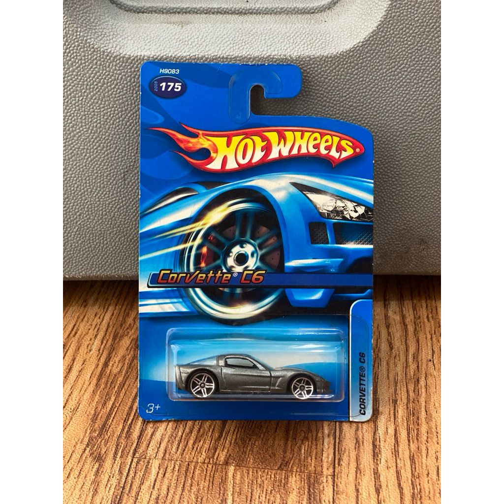 hot wheels corvette c6