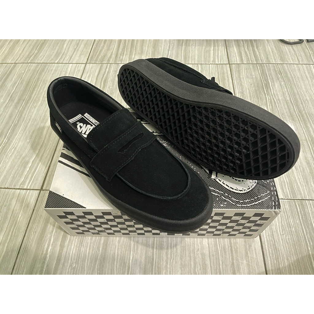 vans loafers