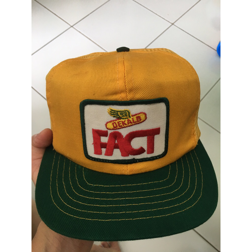 Topi Vintage DekalB USA