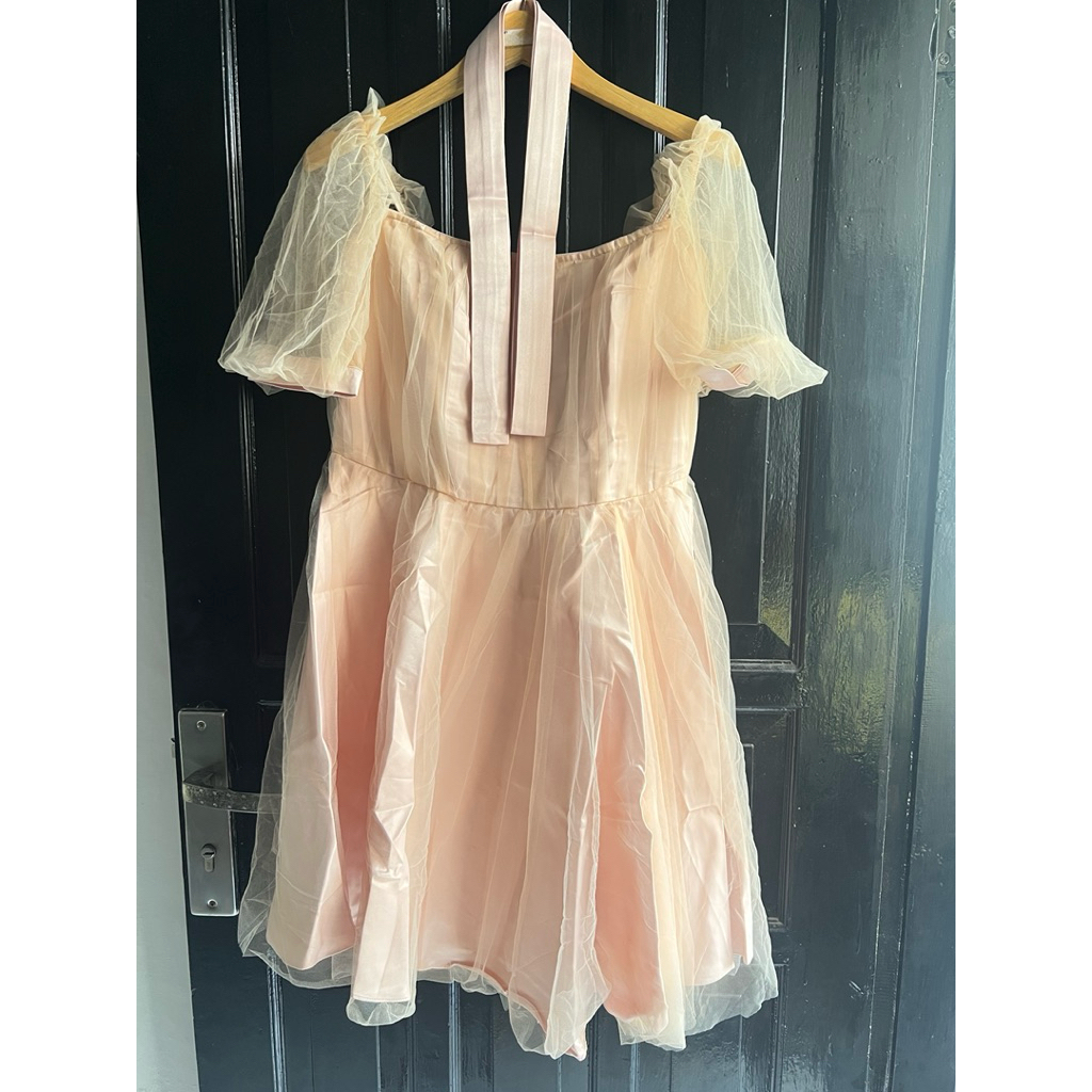 Dress Pesta Peach Miss Nomi