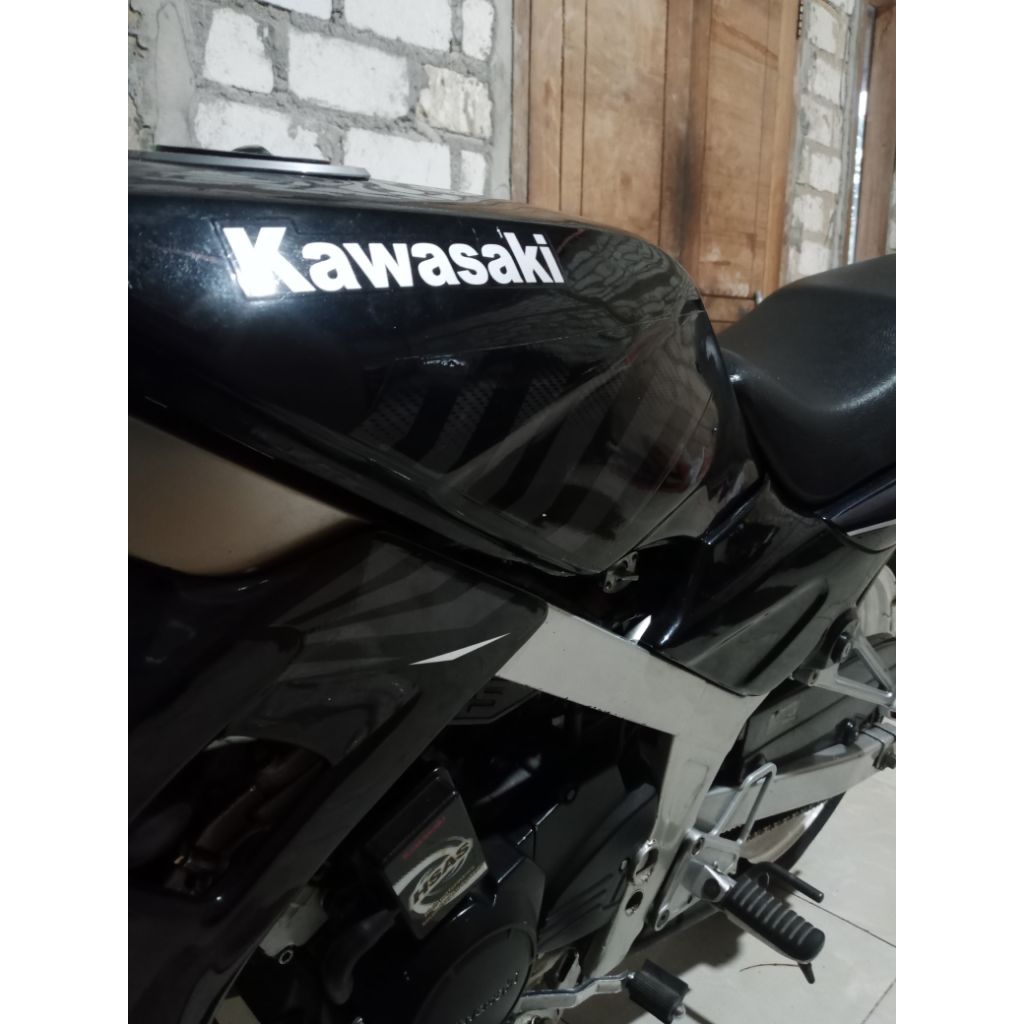 tangki copotan ninja r