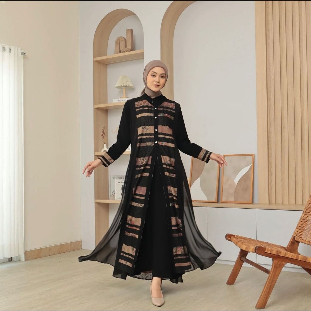 Nadira Dress
