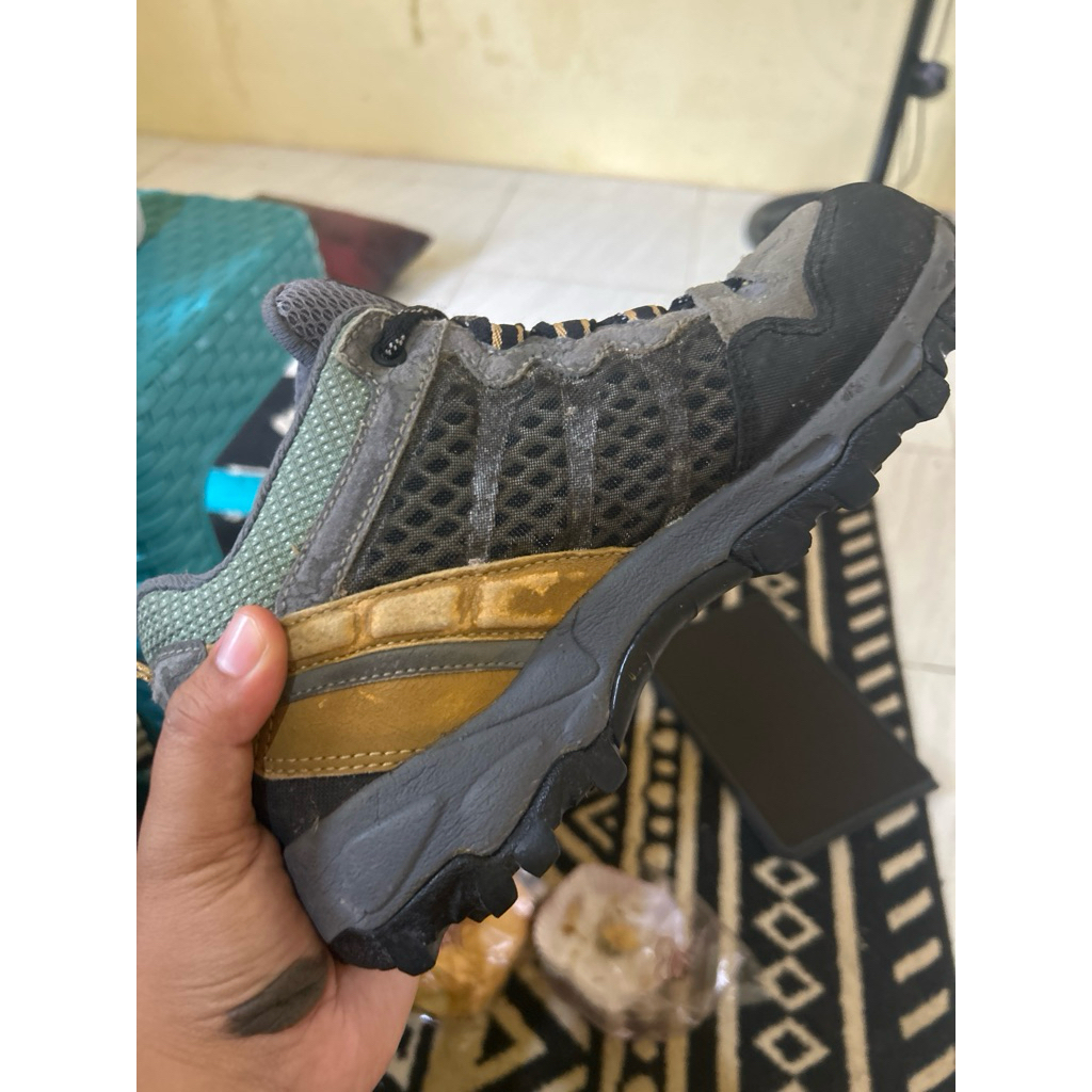 sepatu 50k
