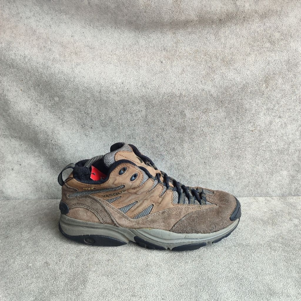 Sepatu Hiking Vasque Mid 42