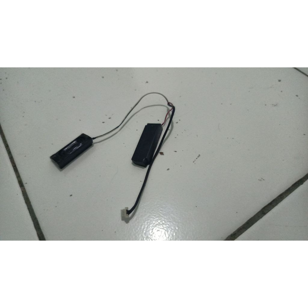 Asus Eee PC 1201T speakers