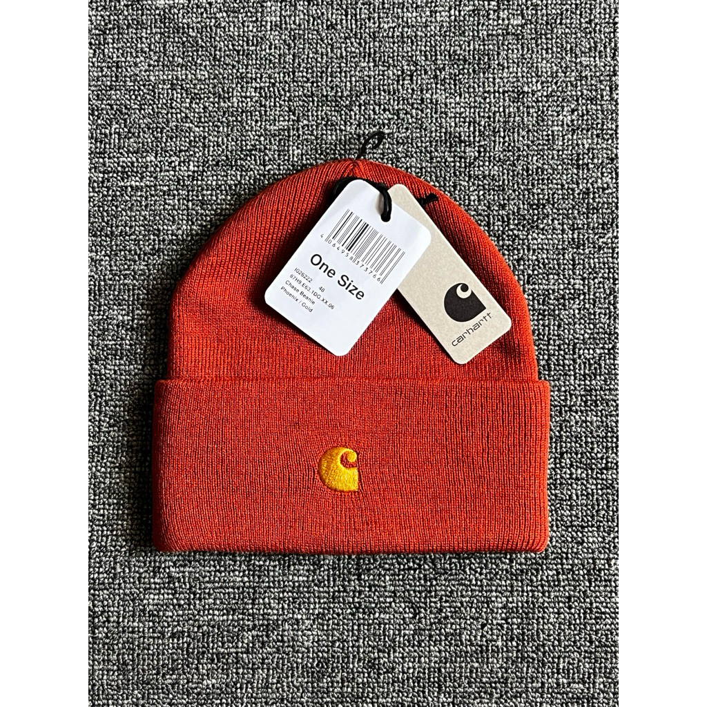 CARHARTT WORK IN PROGRESS WIP CHASE BEANIE HAT ( BNWT )