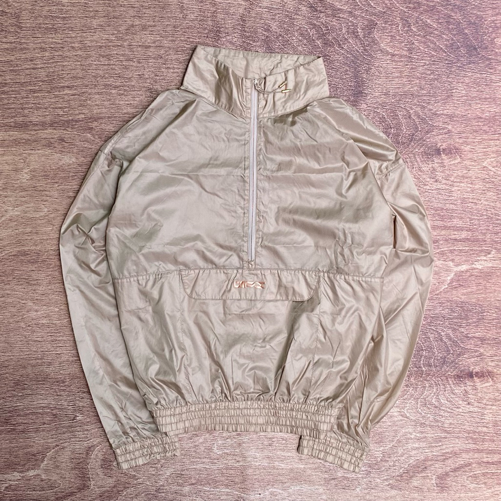 BANG BANG RUNNING JACKET