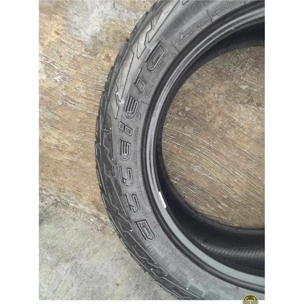 Ban mobil second copotan ukuran 265/50 R20 accelera omicron A/T