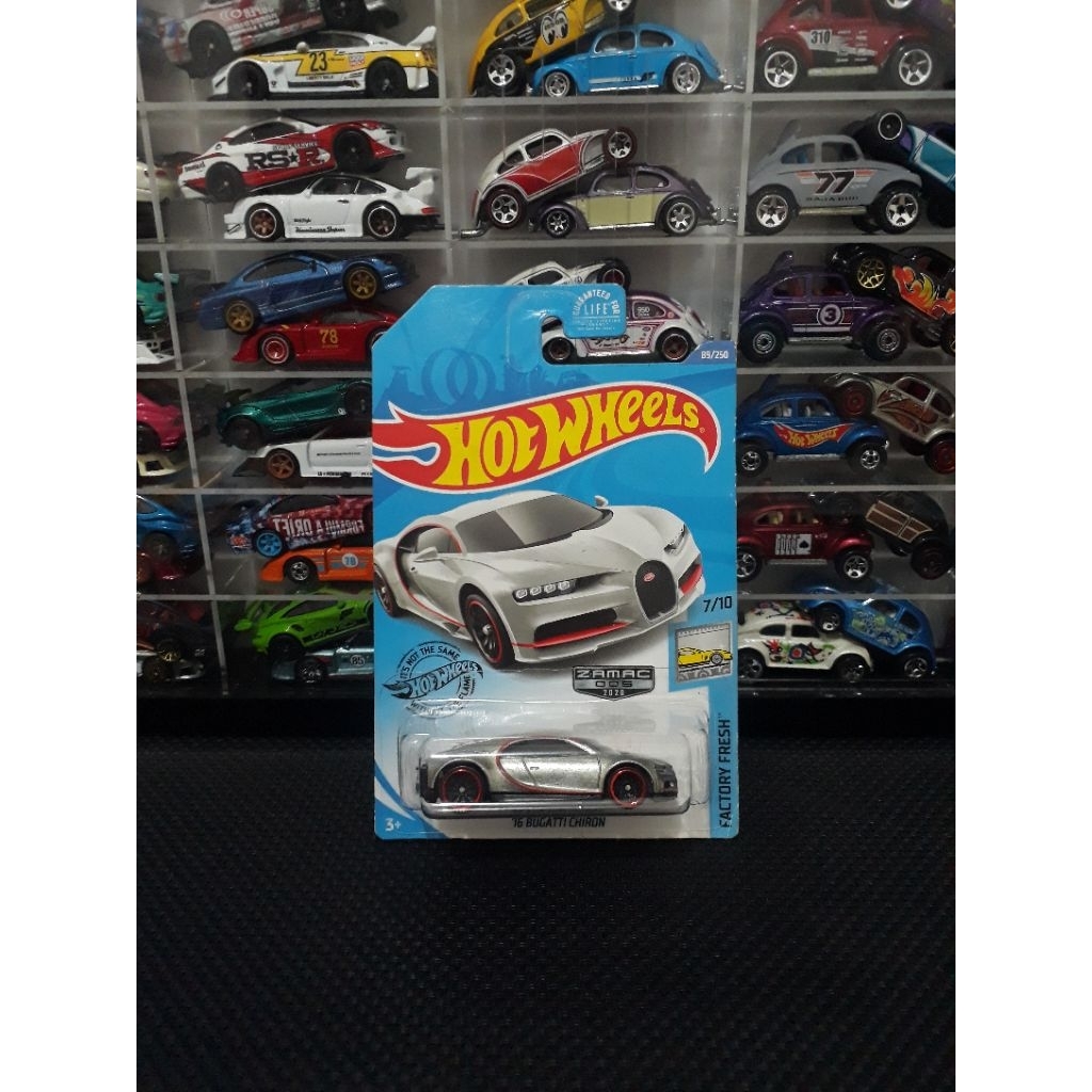 Hot Wheels Bugatti Chiron Zamac