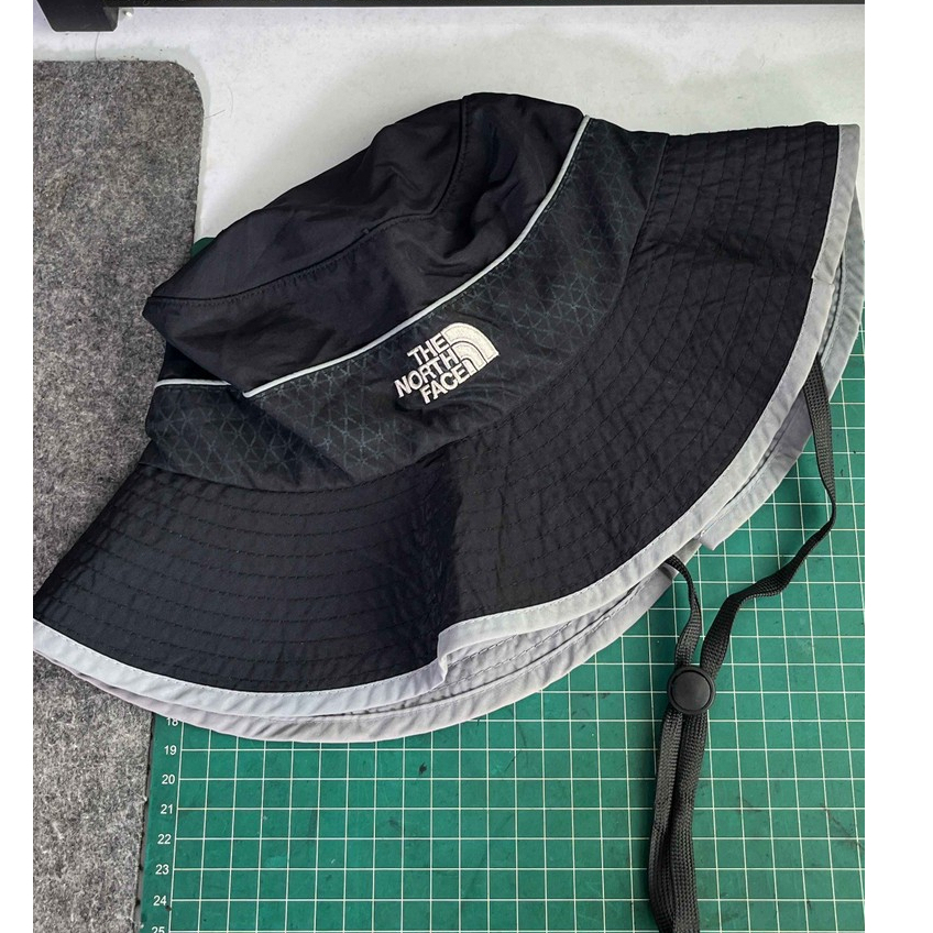 Topi Bucket Outdoor TNF