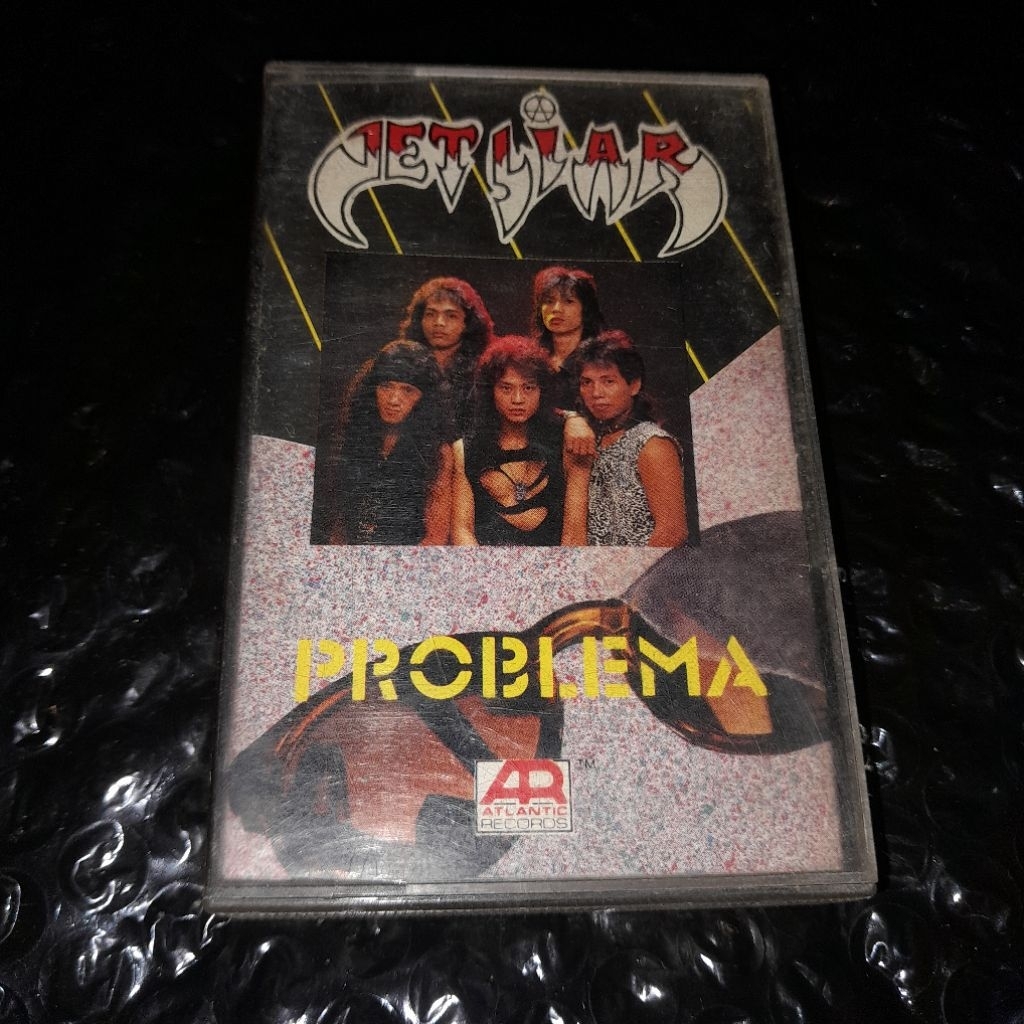 kaset pita jet liar problema